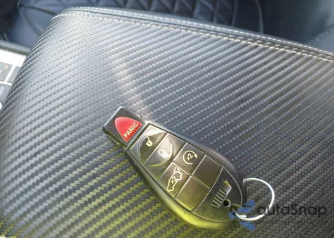 2012 Jeep Grand Cherokee Overland из США, поврежденный, VIN 1C4RJFCG2CC267370